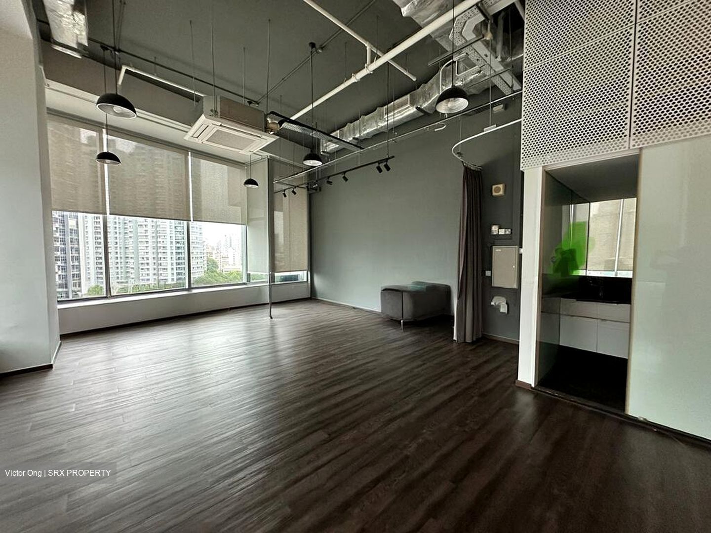 Arc 380 (D8), Office #570461501